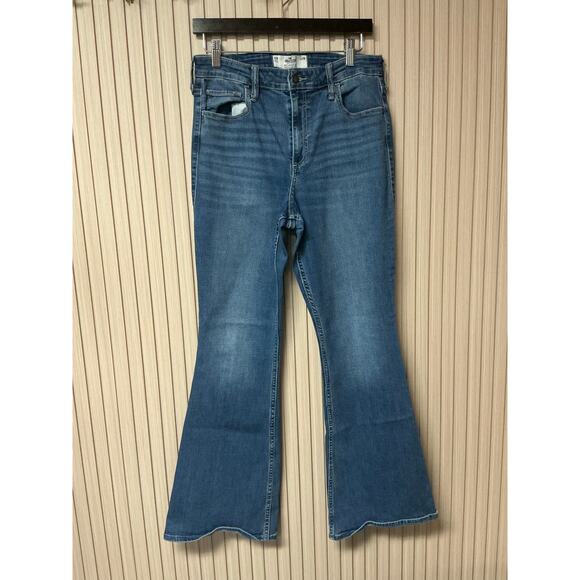 Hollister Denim - Hollister Curvy High-Rise Flare Jeans Size 12R W31